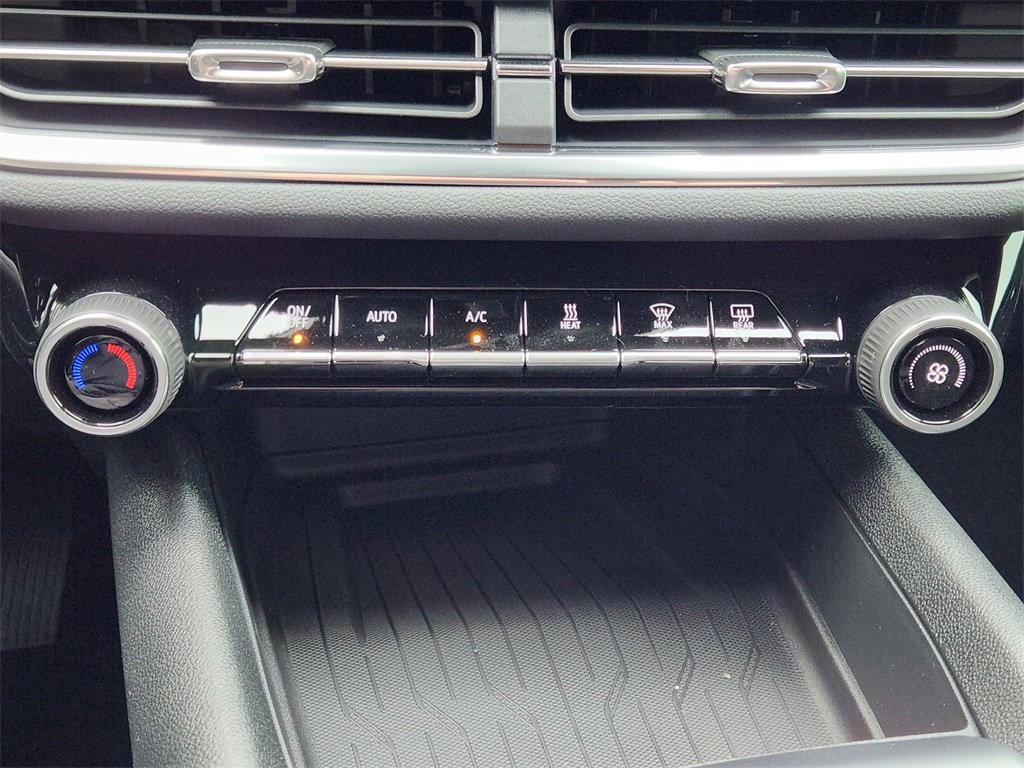 New 2026 Chevrolet Equinox EV LT image 14