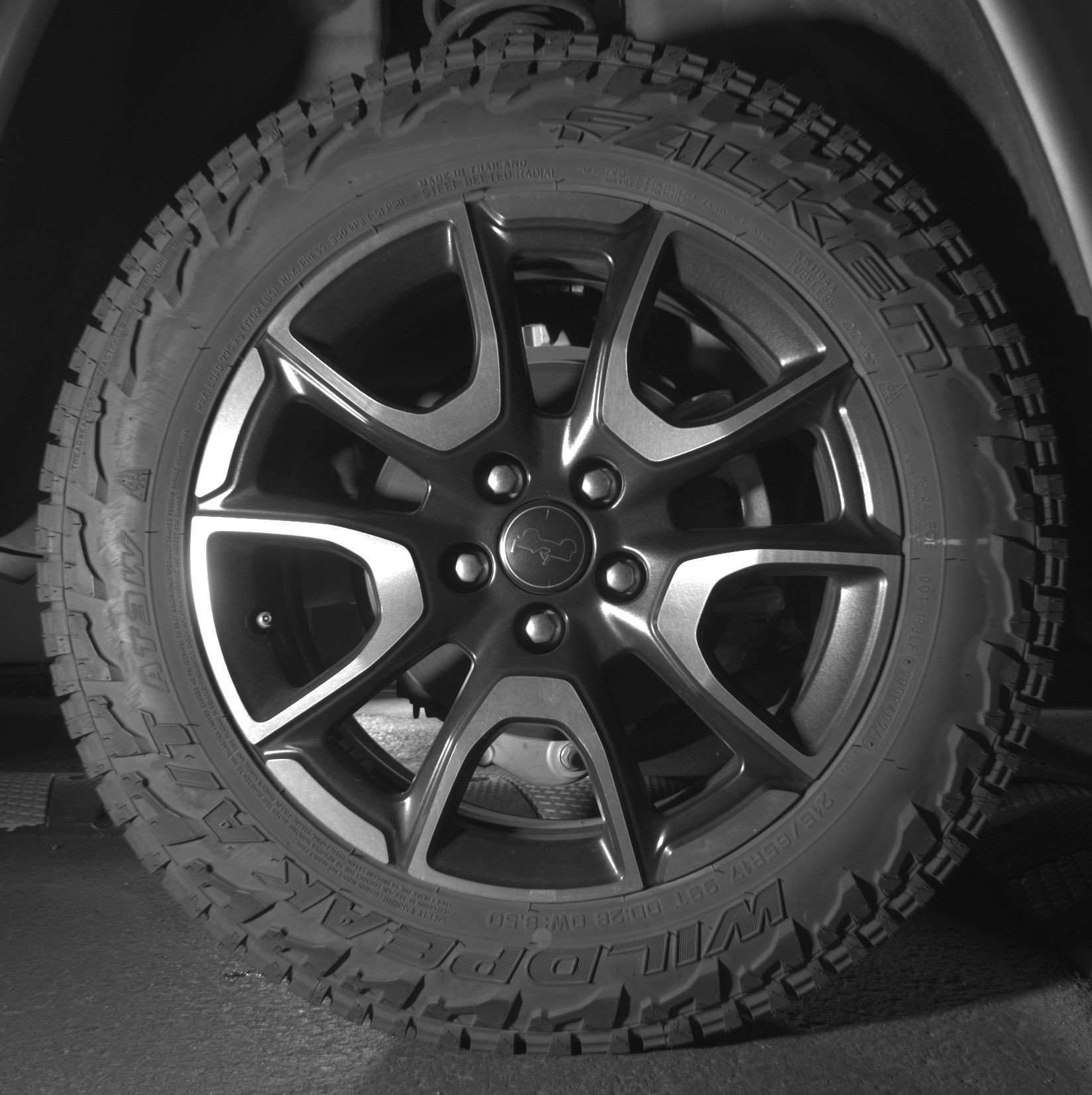 Used 2025 Jeep Compass Trailhawk image 15