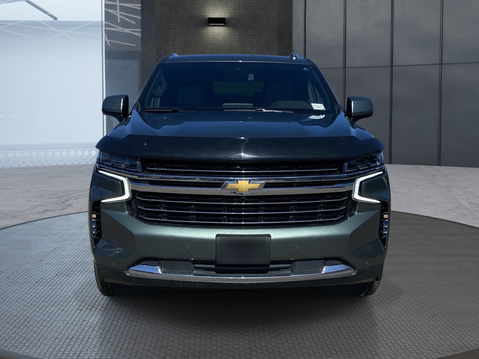 Certified 2023 Chevrolet Suburban LT w/ Luxury Package AWD/4WD image 8