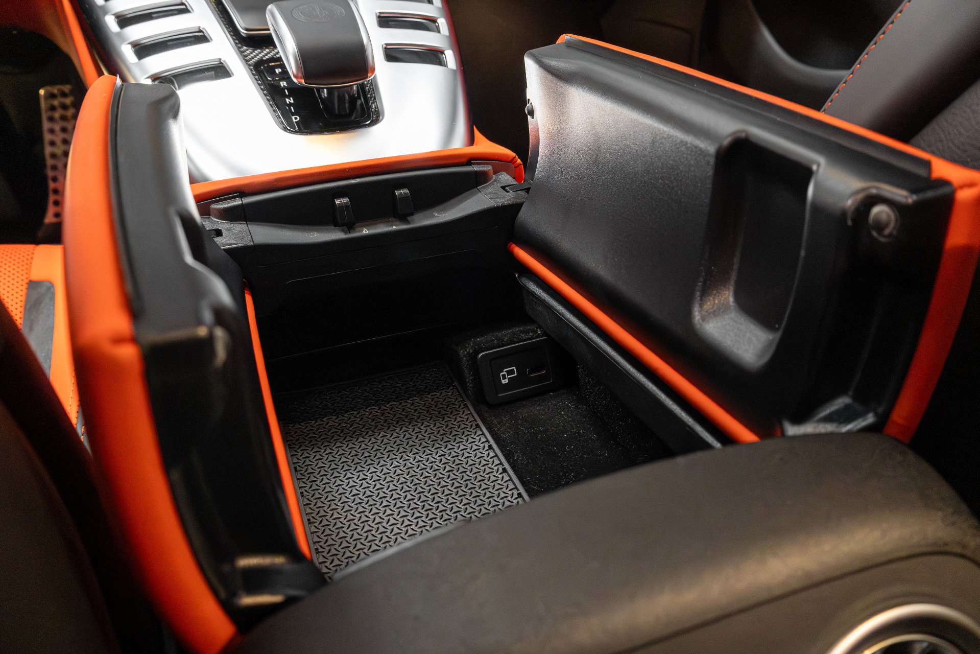 Used 2021 Mercedes-Benz AMG GT 63 S image 46