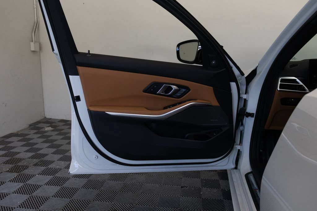 Used 2026 BMW M340i RWD image 14