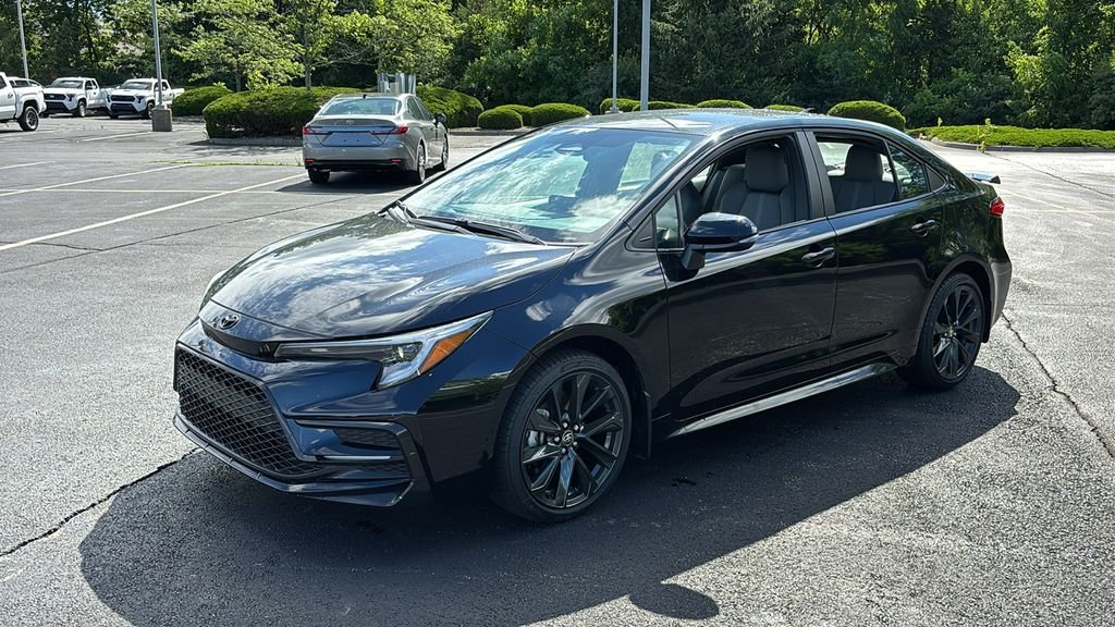 New 2026 Toyota Corolla SE FWD image 2