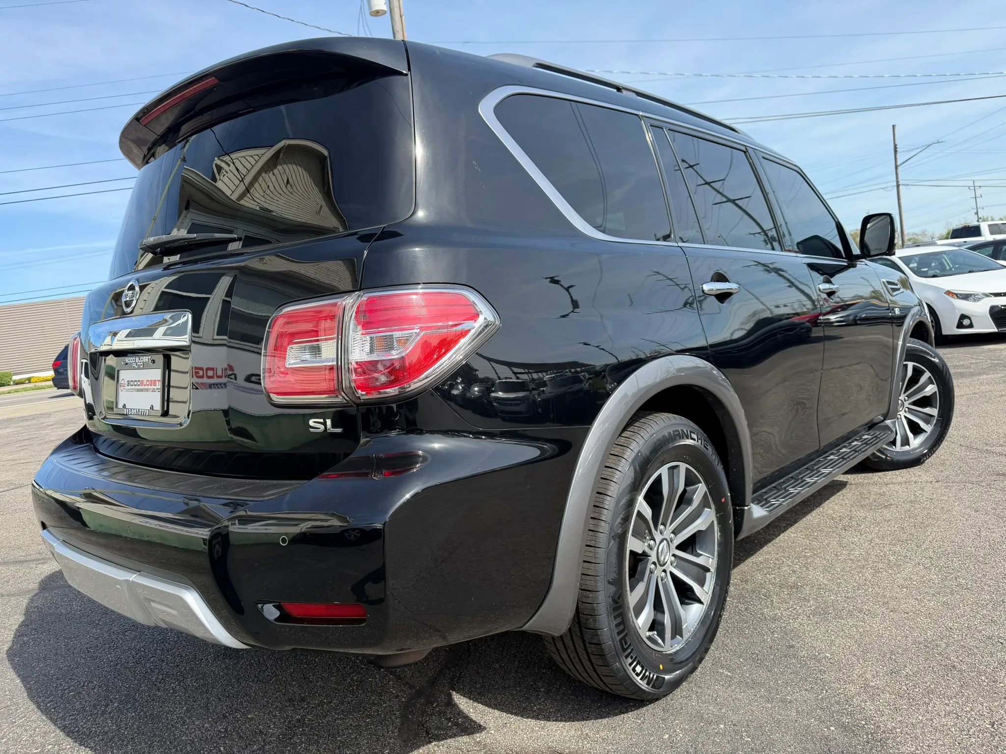 Used 2018 Nissan Armada SL w/ Moonroof Package image 14