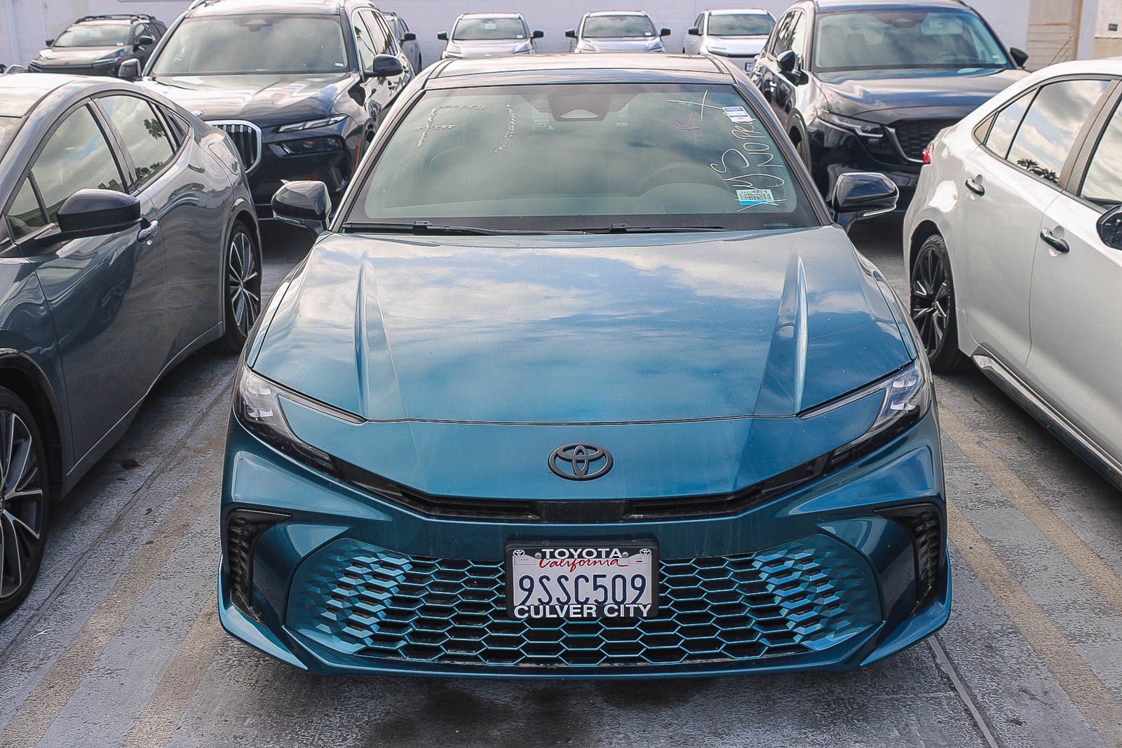 Used 2025 Toyota Camry XSE w/ Premium Package FWD image 3