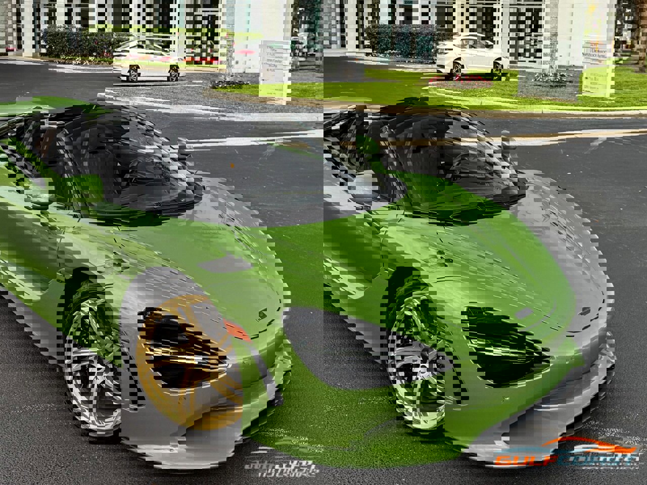 Used 2025 McLaren 750S Spider image 65