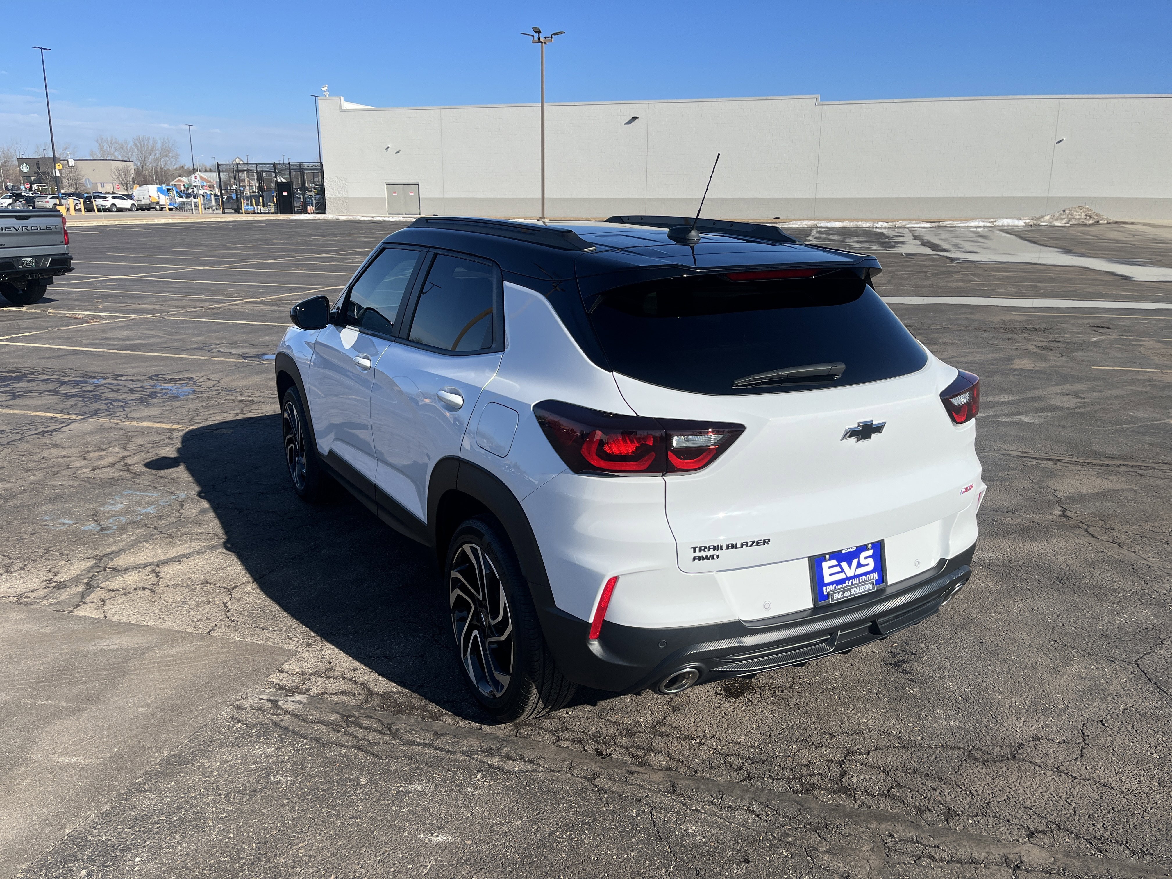 Used 2024 Chevrolet TrailBlazer RS w/ Convenience Package image 4