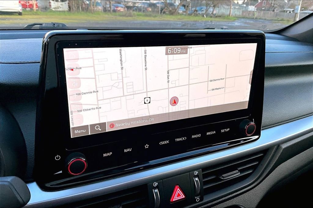 Used 2024 Kia Forte GT-Line image 37