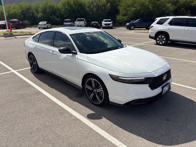 Used 2026 Honda Accord SE image 7