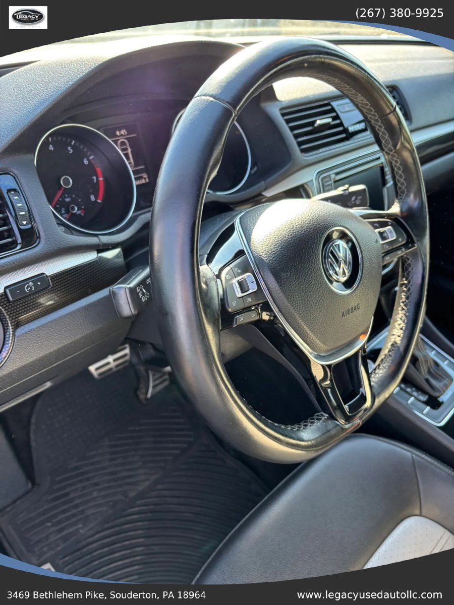 Used 2018 Volkswagen Passat GT FWD image 16