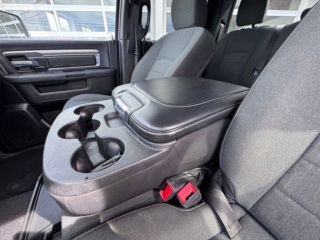 Used 2022 RAM 1500 Classic Warlock AWD/4WD image 18