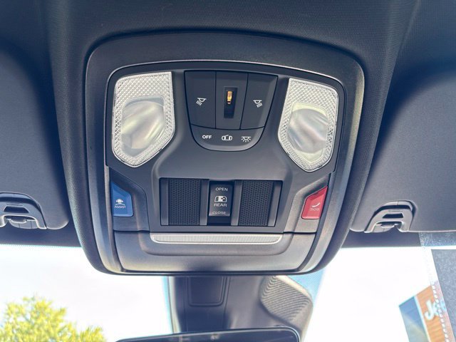Used 2025 RAM 1500 Tradesman w/ Night Edition AWD/4WD image 33