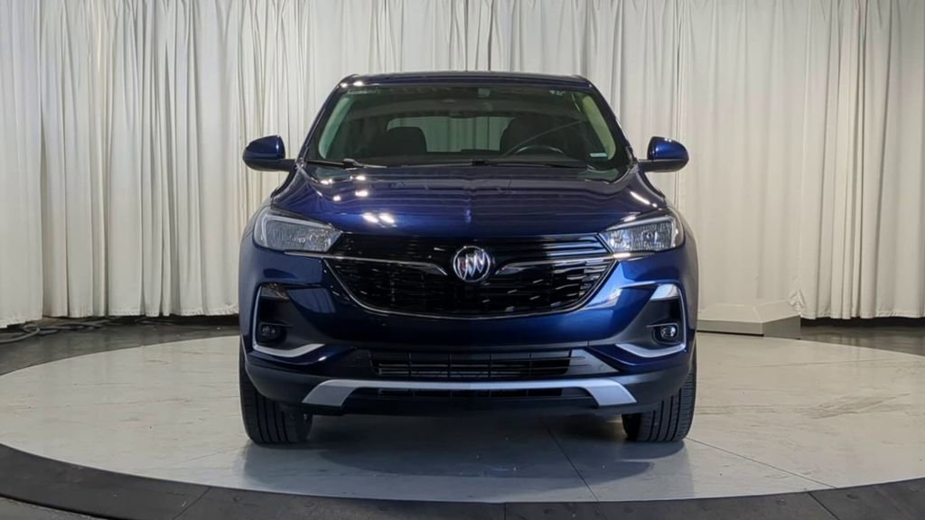 Used 2023 Buick Encore GX Preferred w/ Cold Weather Comfort Package FWD image 3