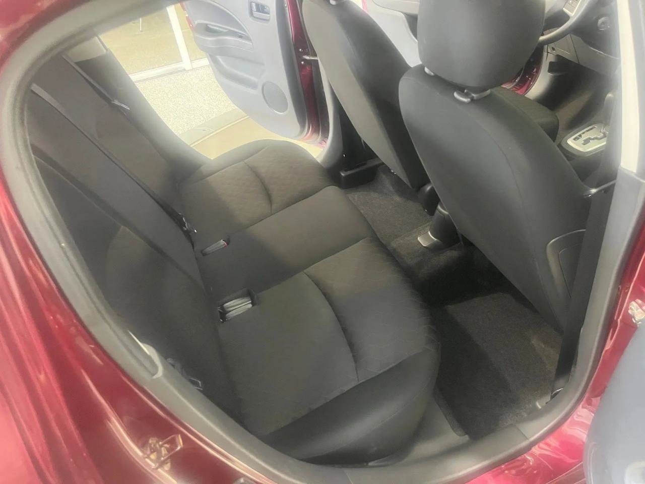 Used 2024 Mitsubishi Mirage ES FWD image 20