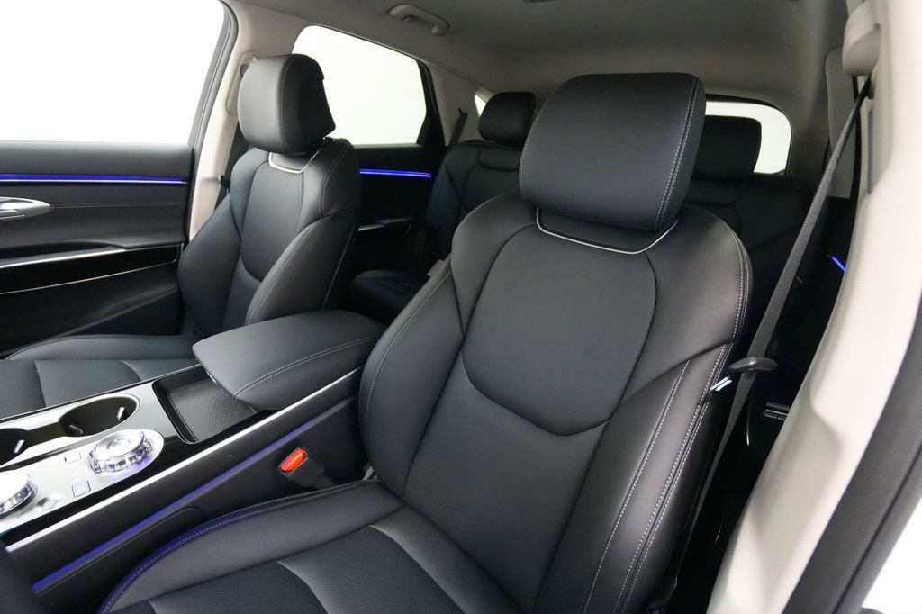 New 2026 Genesis GV70 2.5T image 15