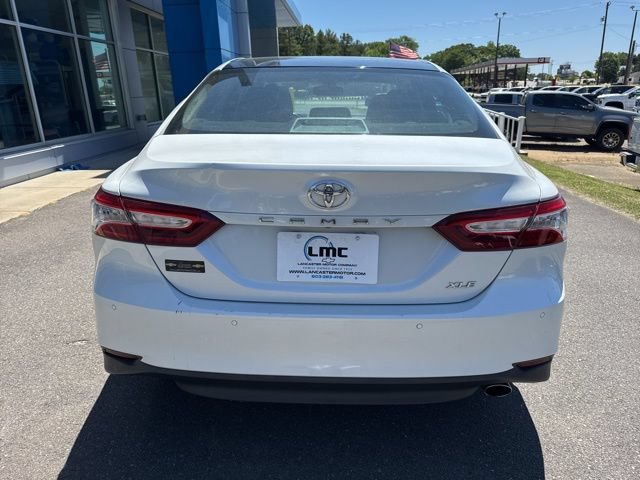 Used 2018 Toyota Camry XLE FWD image 5