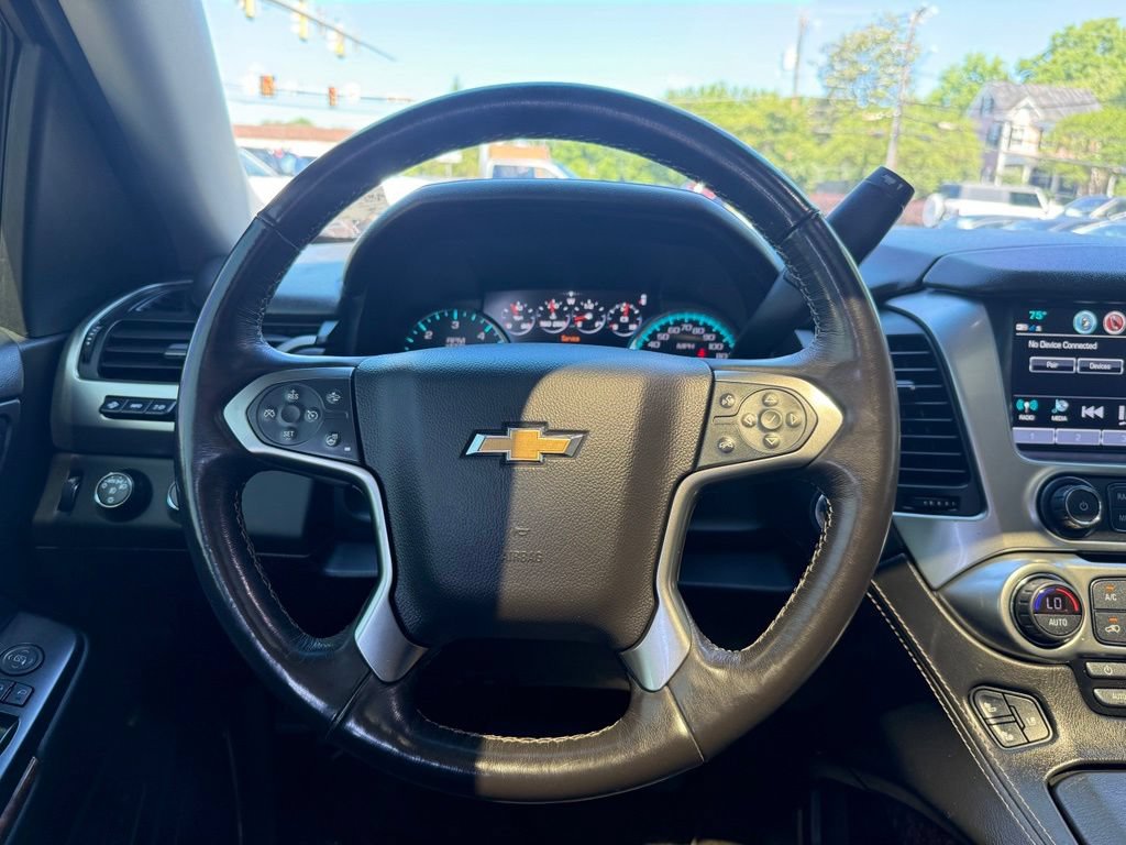 Used 2018 Chevrolet Suburban Premier w/ RST Edition AWD/4WD image 19