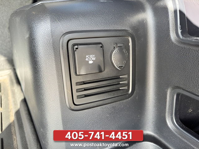 Used 2018 Toyota 4Runner SR5 Premium AWD/4WD image 39