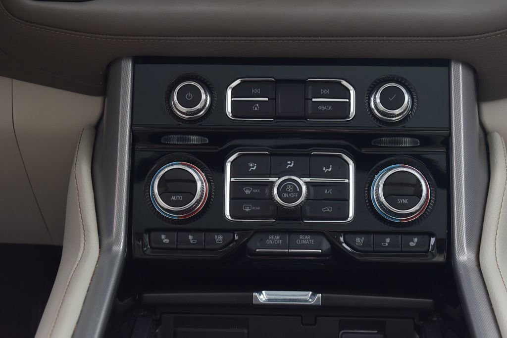 Used 2022 GMC Yukon Denali w/ Max Trailering Package image 24