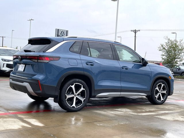New 2026 Volkswagen Tiguan SE FWD image 8