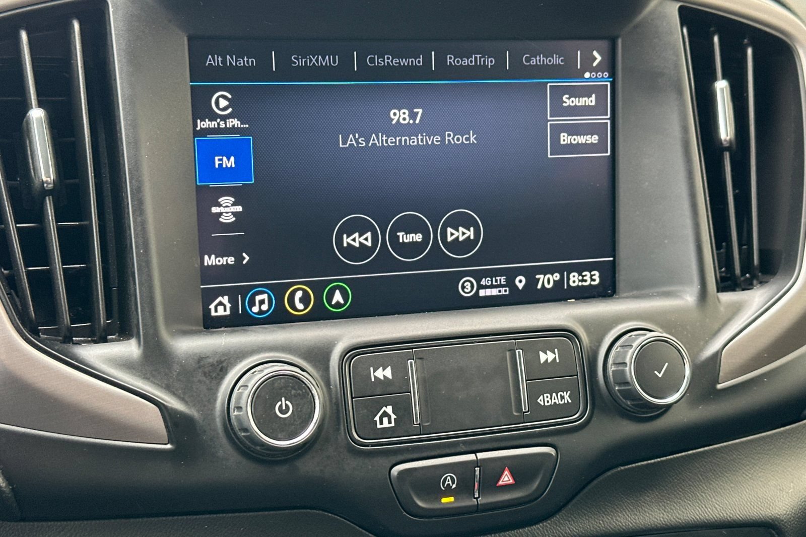 Certified 2022 GMC Terrain AT4 w/ Infotainment Package II AWD/4WD image 26