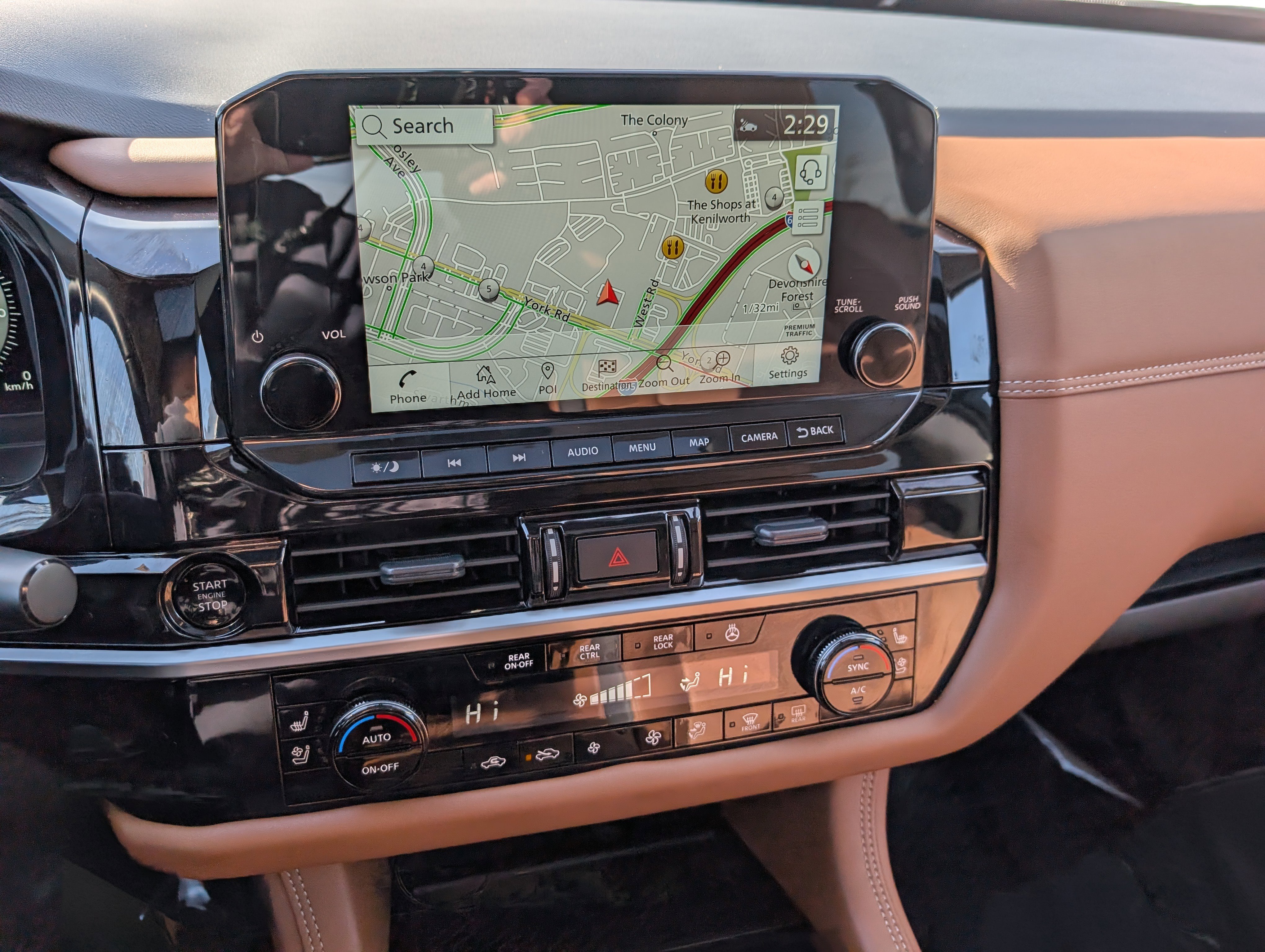 Used 2025 Nissan Pathfinder Platinum image 35