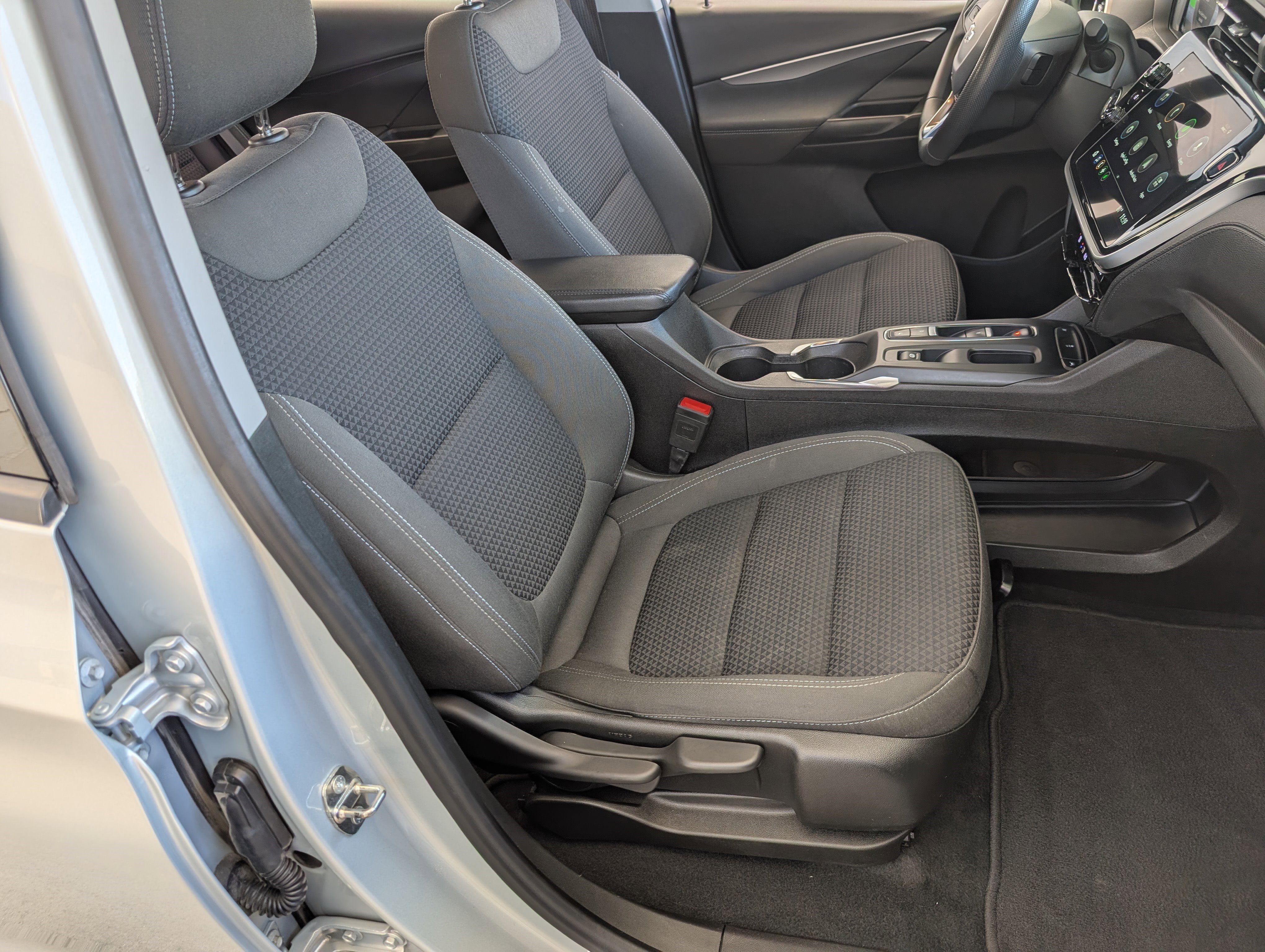 Used 2023 Chevrolet Bolt LT image 20