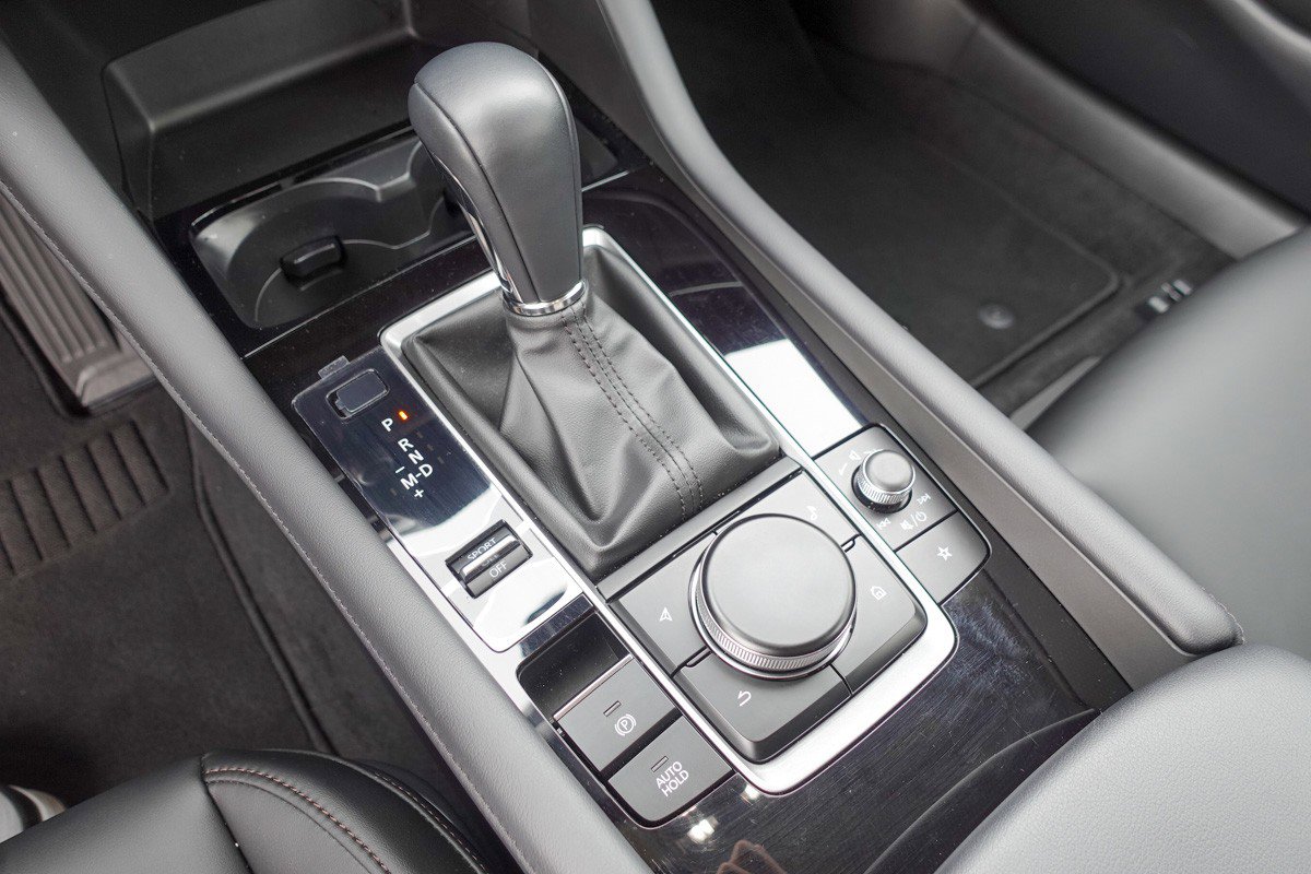 Certified 2025 MAZDA MAZDA3 s image 19