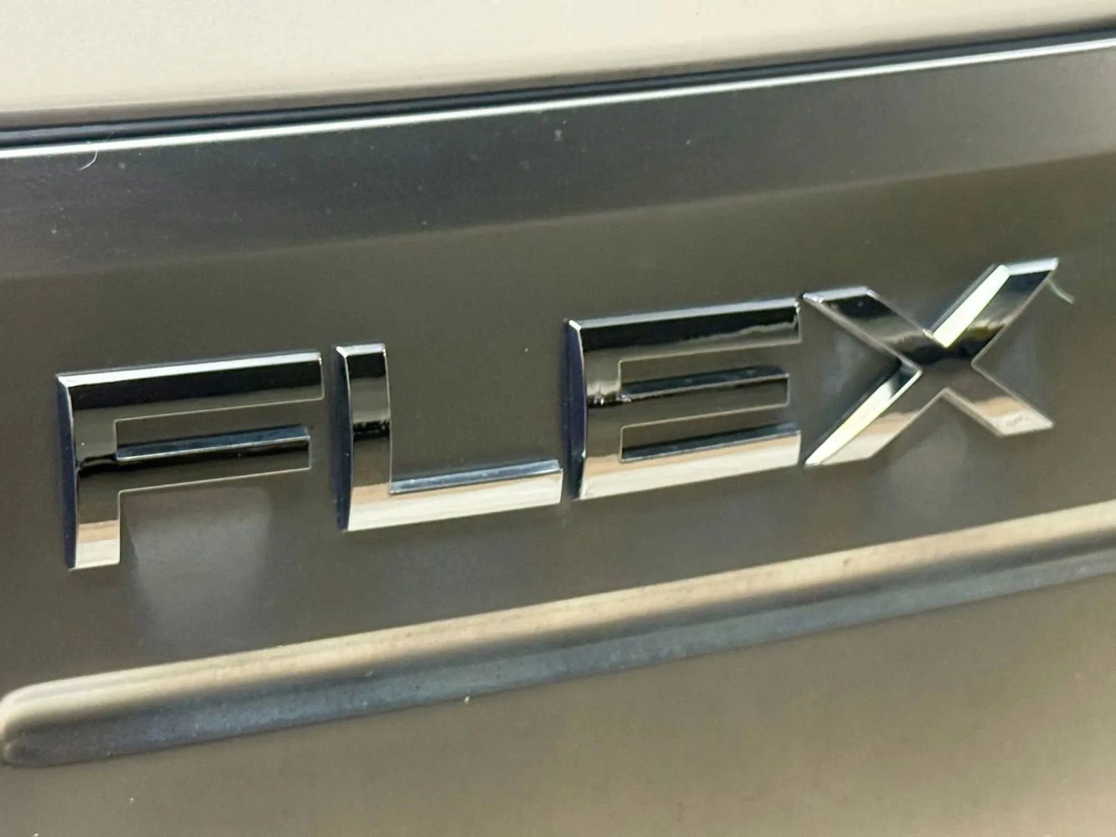 Used 2009 Ford Flex Limited image 13