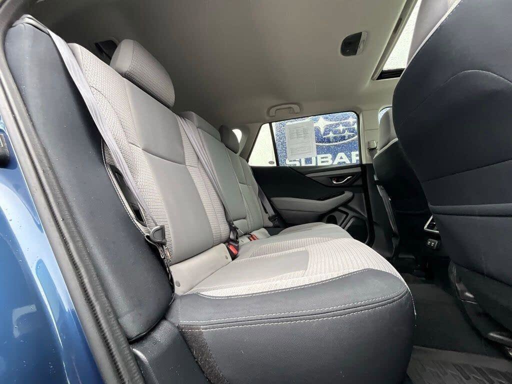 Used 2022 Subaru Outback Premium image 14