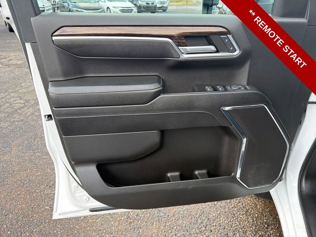 Used 2023 GMC Sierra 1500 SLE w/ Max Trailering Package image 13