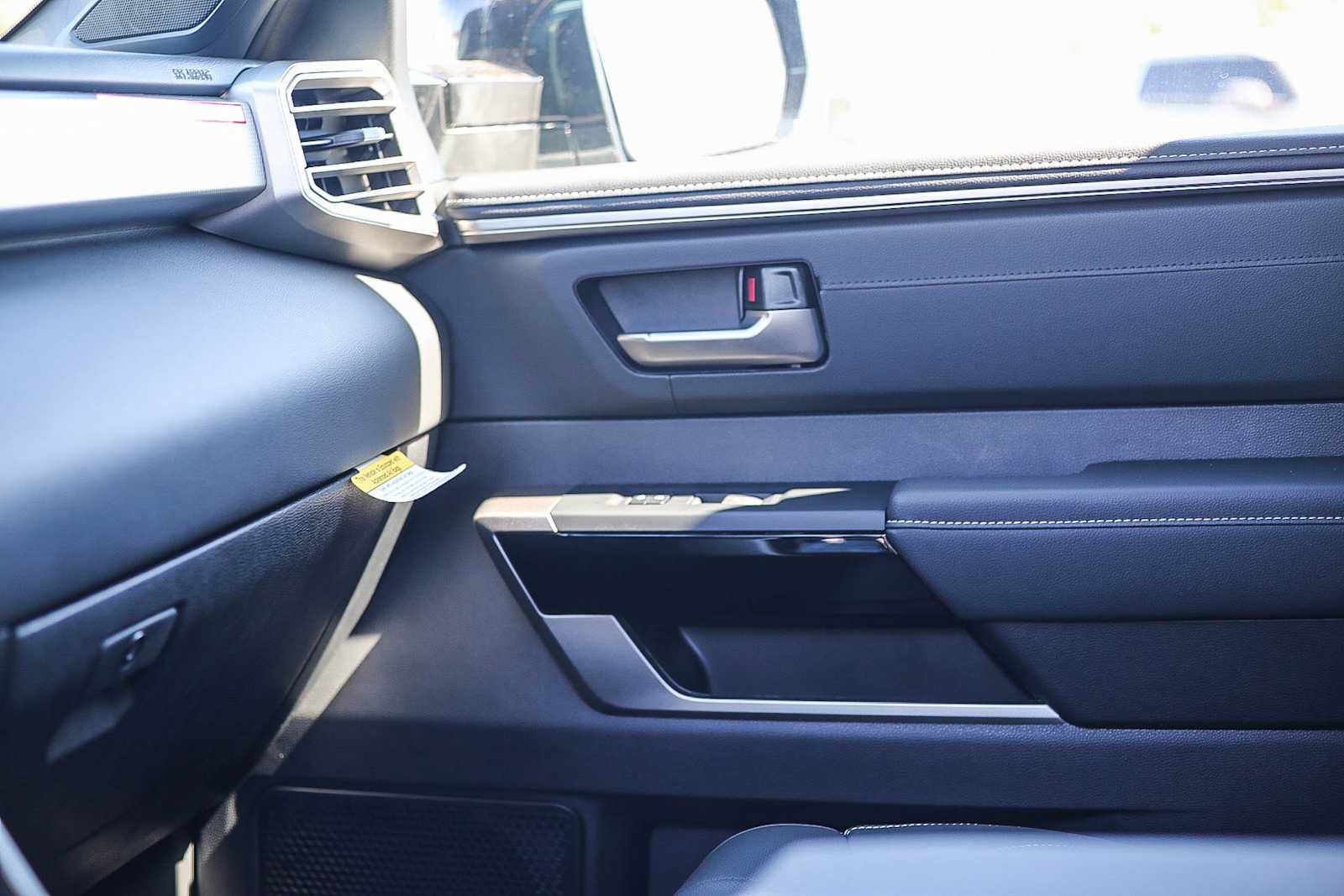 New 2026 Toyota Tundra Limited AWD/4WD image 23