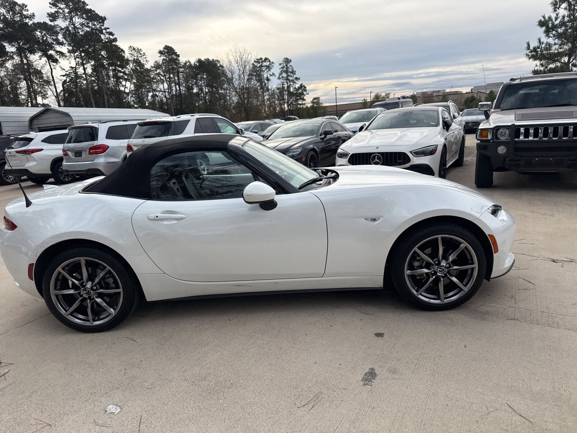 Used 2021 MAZDA MX-5 Miata Grand Touring image 3