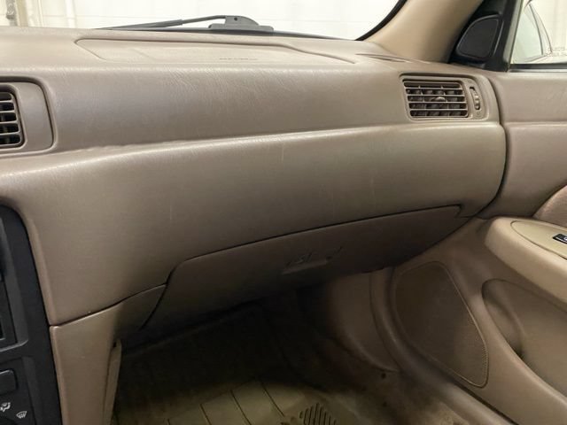 Used 1998 Toyota Camry LE FWD image 20