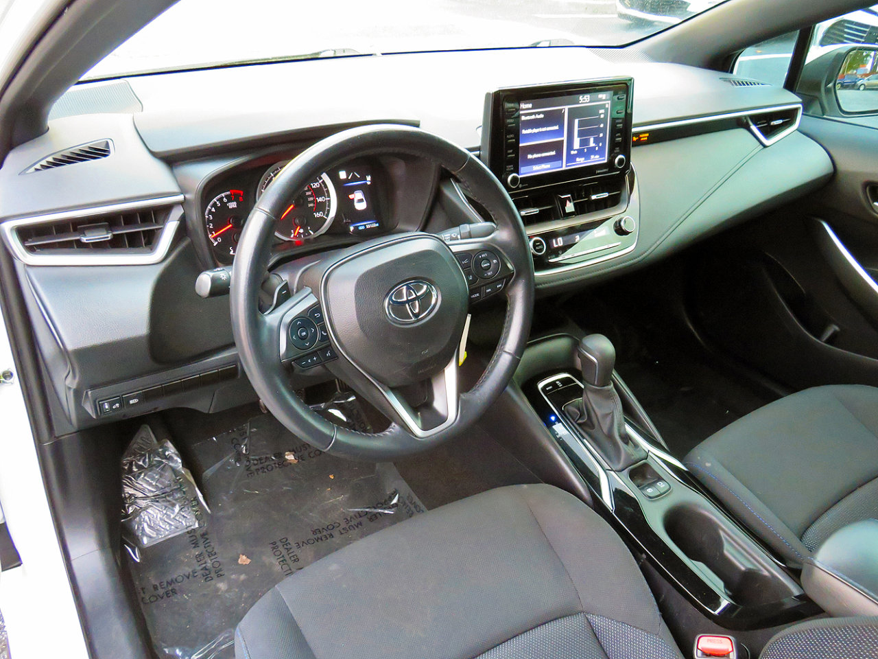Used 2022 Toyota Corolla SE image 12