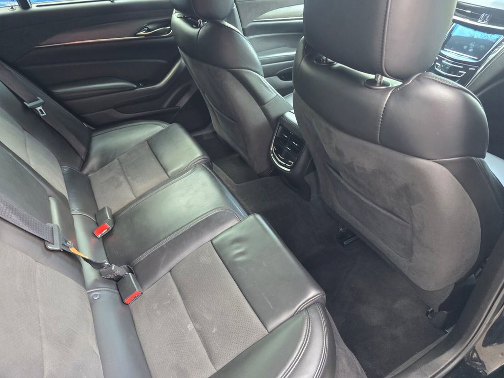 Used 2019 Cadillac CTS V w/ Luxury Package RWD image 25