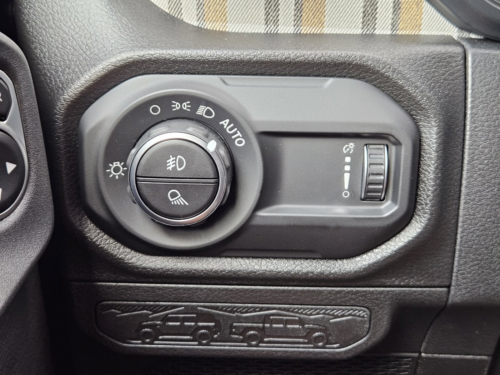 New 2026 Jeep Gladiator Sport AWD/4WD image 23