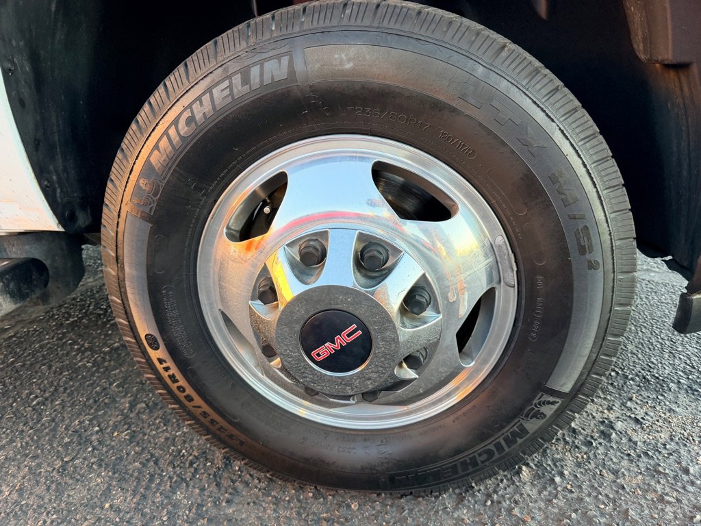 Used 2013 GMC Sierra 3500 Denali image 51