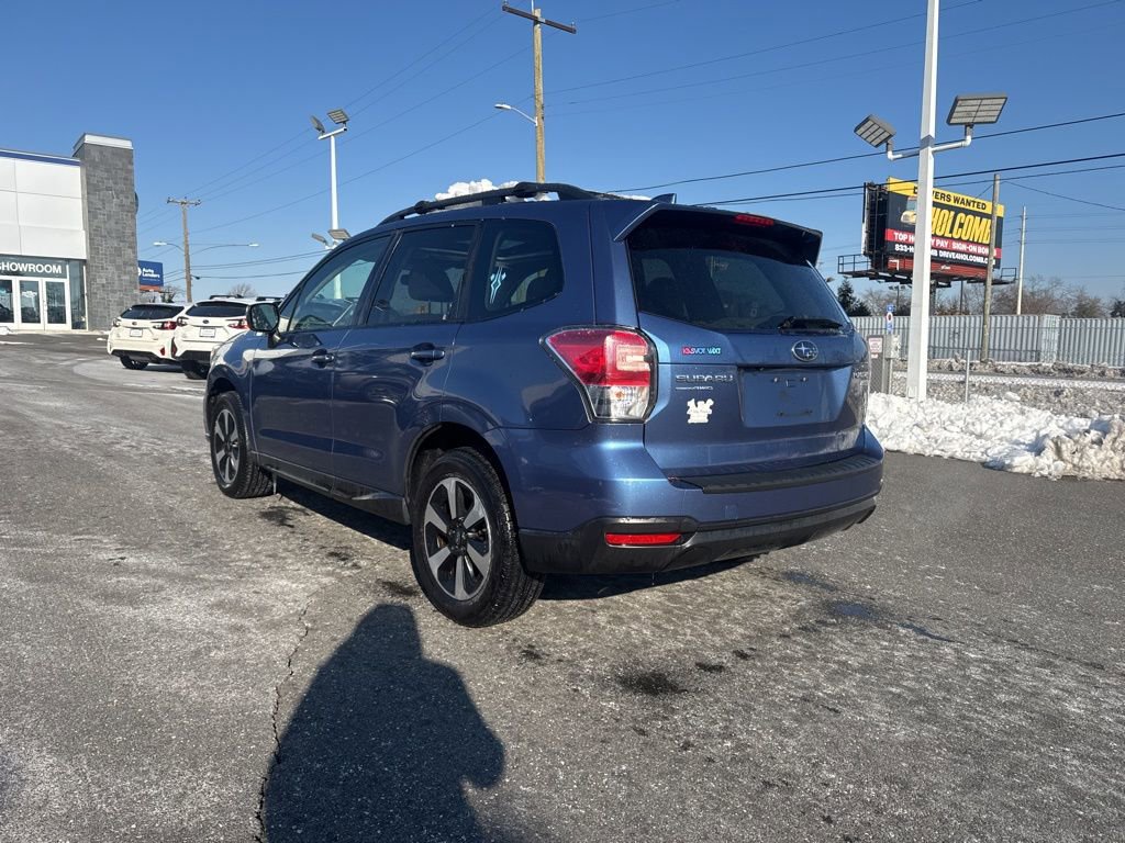 Used 2017 Subaru Forester 2.5i Premium w/ All-Weather Package image 8