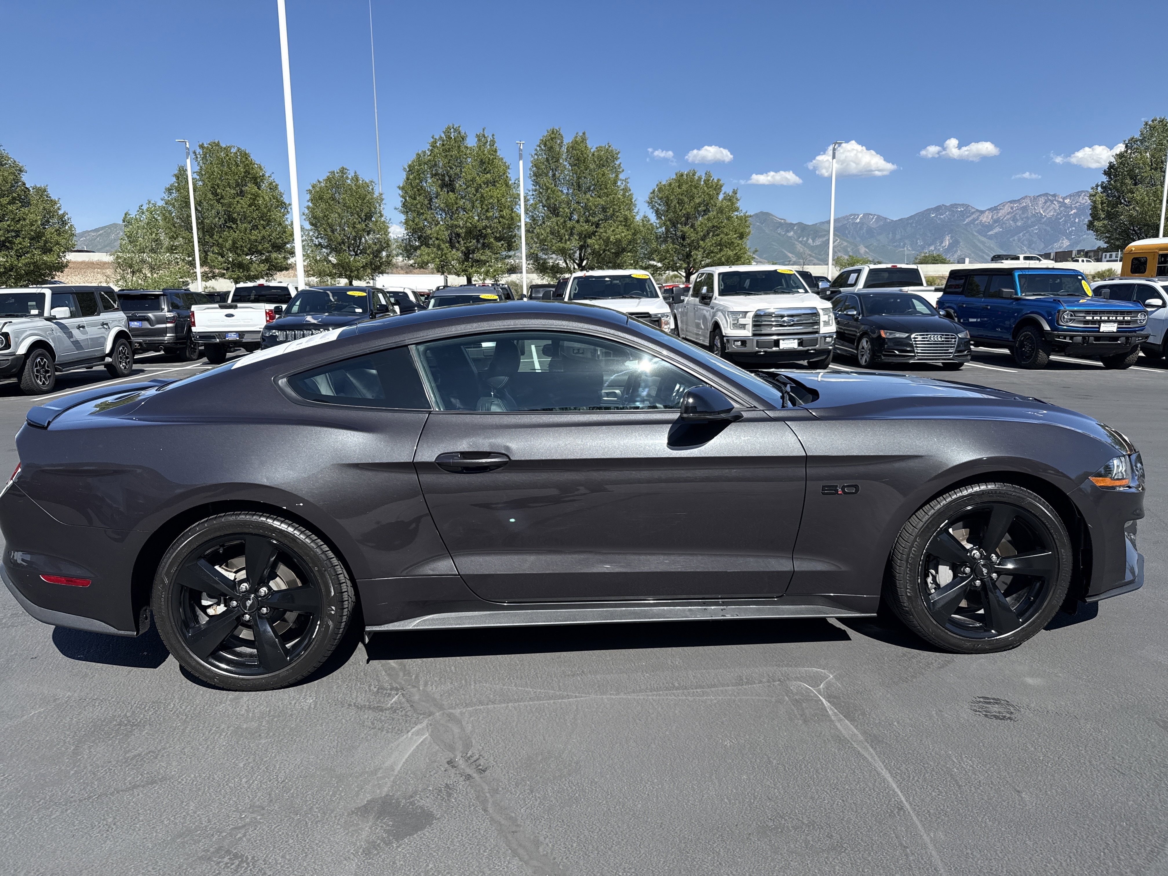 Used 2022 Ford Mustang GT Premium w/ Equipment Group 401A RWD image 6