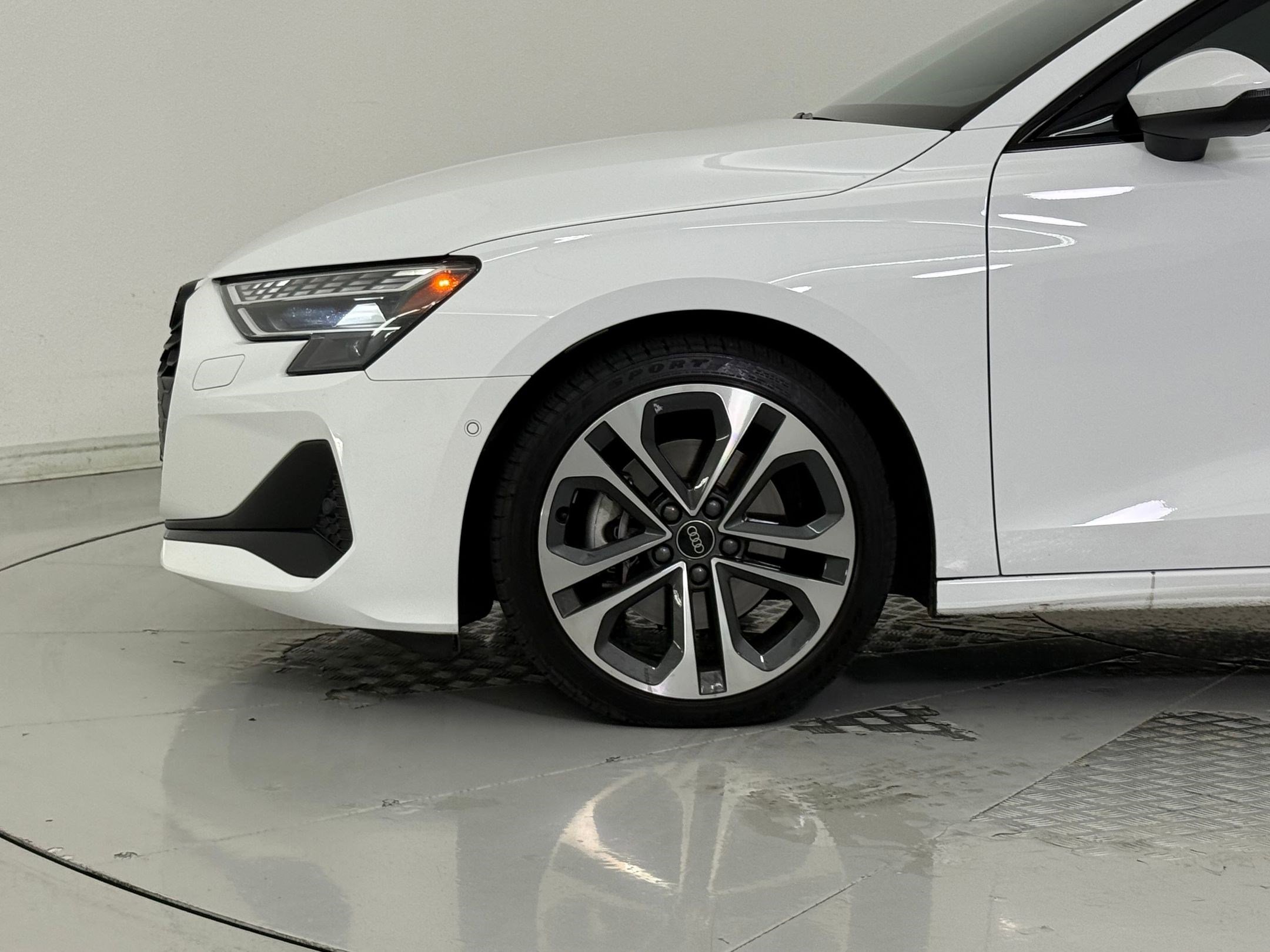 Certified 2025 Audi A3 2.0T Premium Plus w/ Premium Plus Package image 25