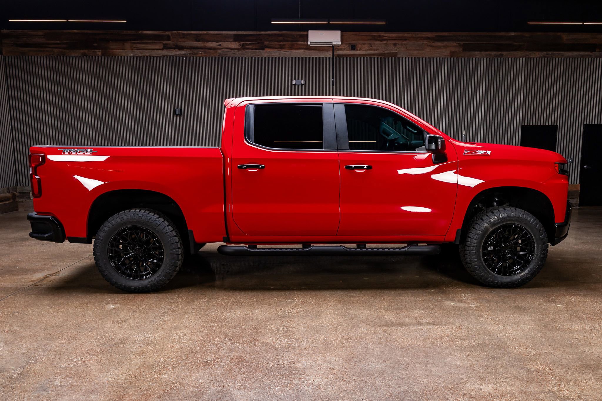 Used 2019 Chevrolet Silverado 1500 LT Trail Boss AWD/4WD image 11