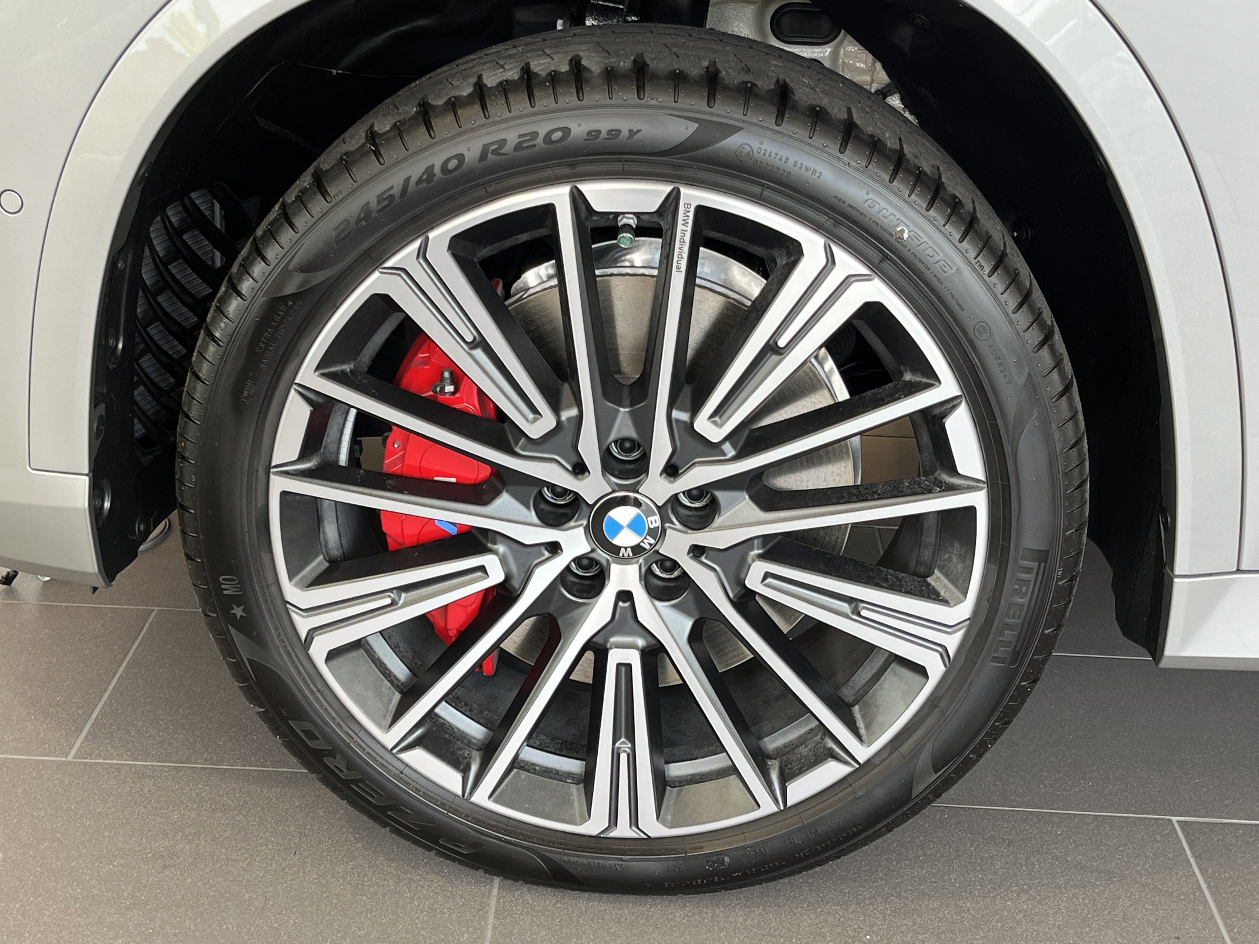 New 2025 BMW X1 xDrive28i w/ Technology Package image 29