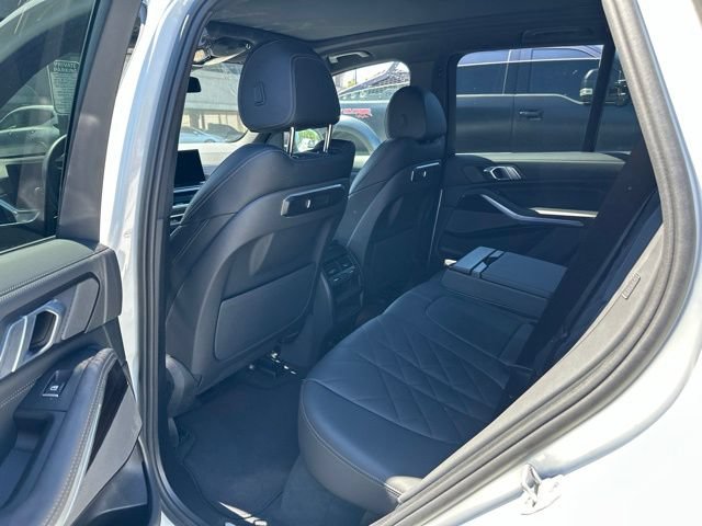 Used 2026 BMW X5 xDrive40i AWD/4WD image 3