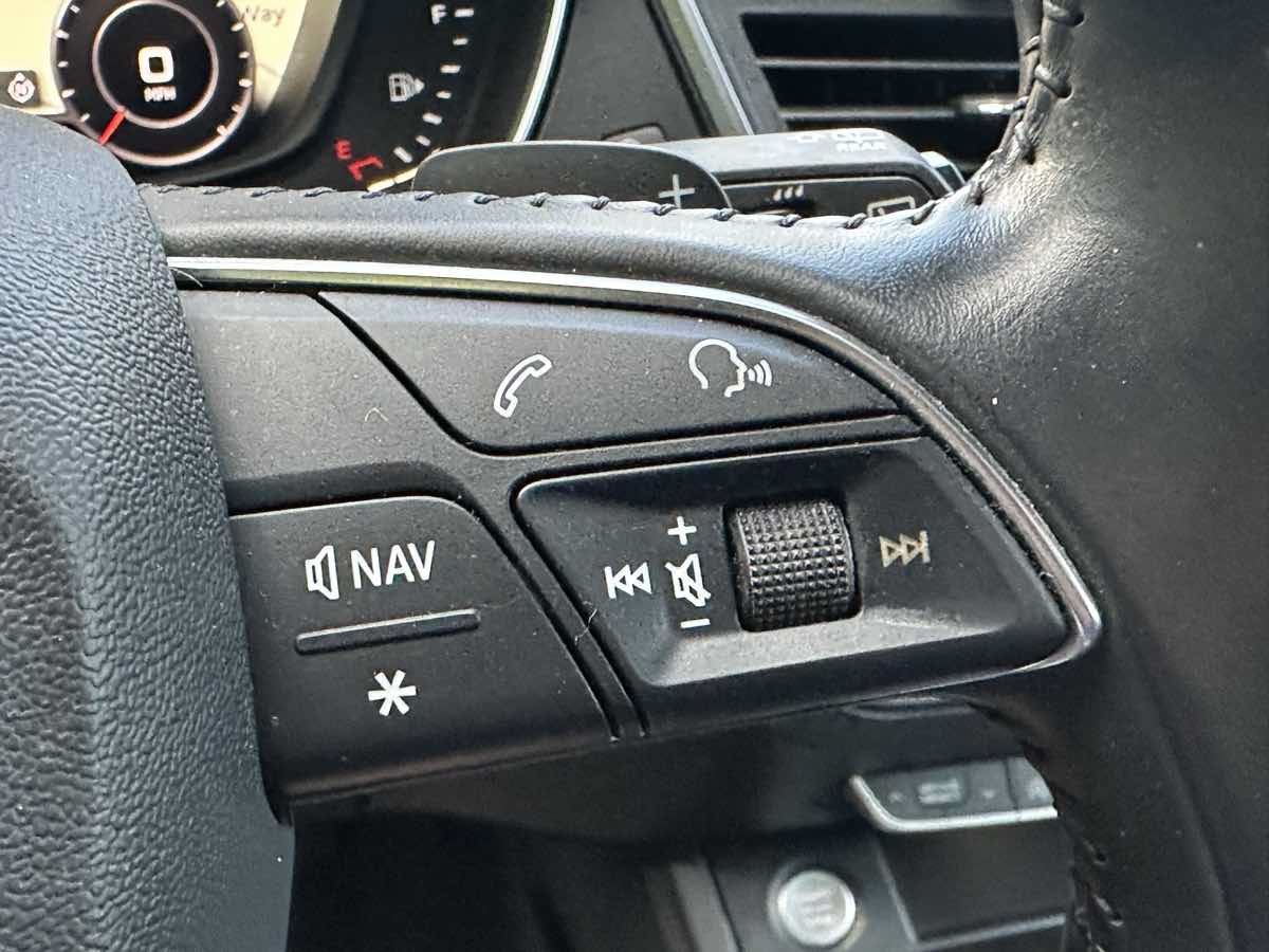 Used 2018 Audi Q5 Prestige w/ Prestige Package AWD/4WD image 28