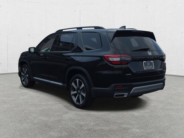 Used 2025 Honda Pilot Elite image 7