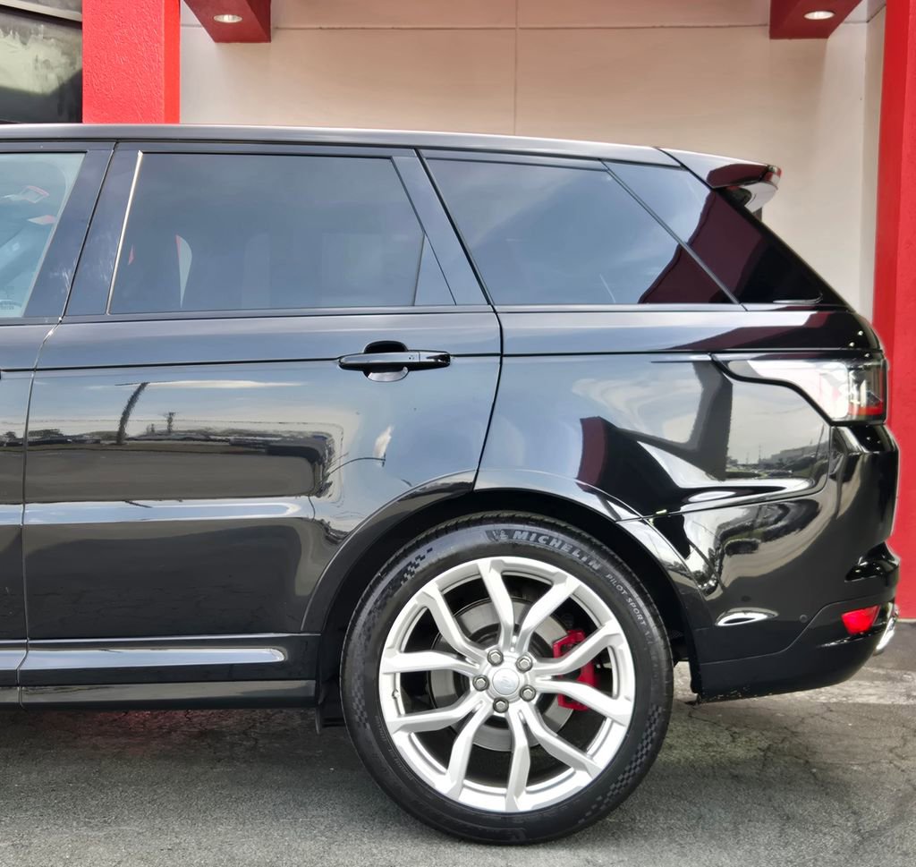 Used 2020 Land Rover Range Rover Sport SVR image 6