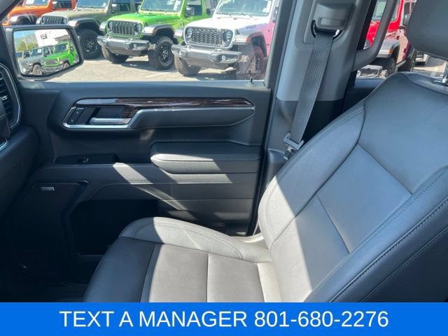 Used 2025 GMC Sierra 1500 Elevation w/ Elevation Premium Package AWD/4WD image 25