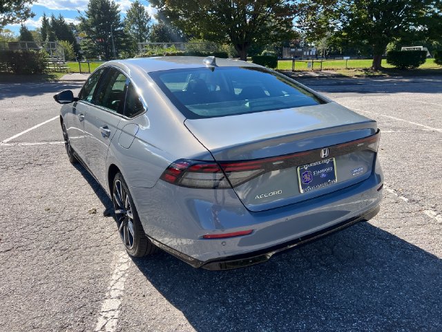 Used 2025 Honda Accord Touring image 8