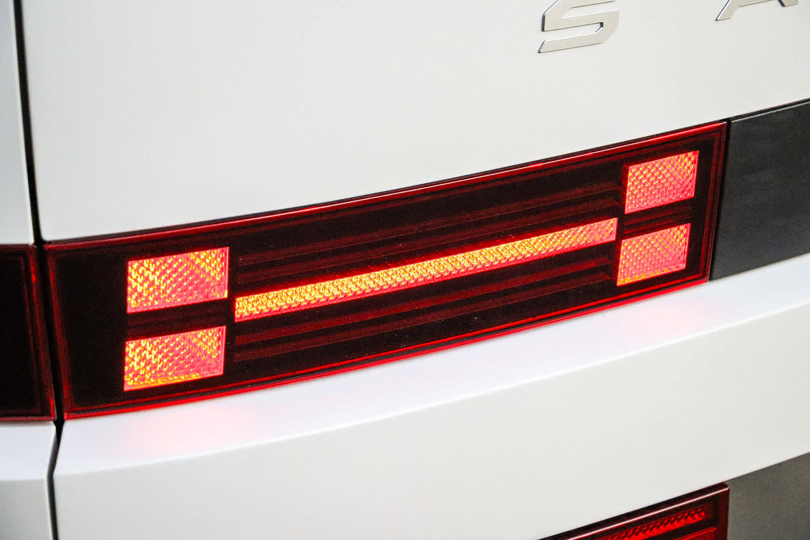 New 2027 Hyundai Santa Fe SE FWD image 9