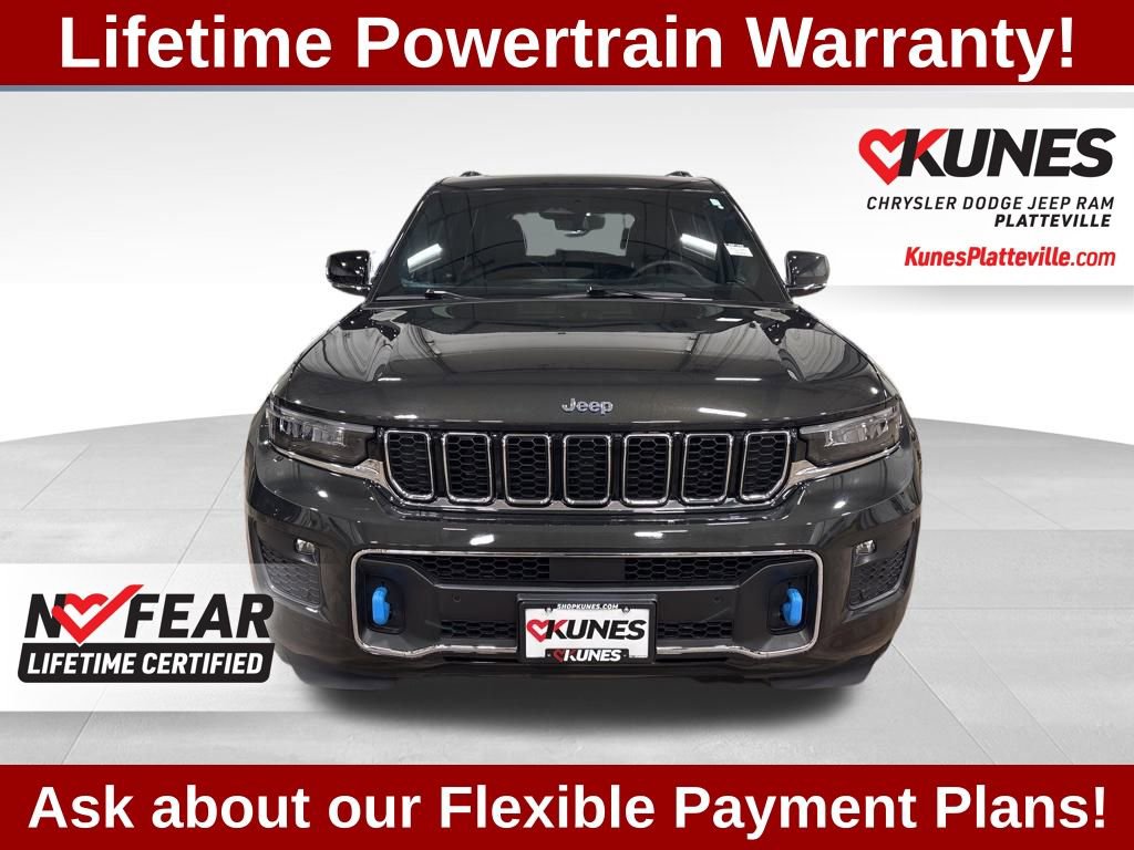 Used 2023 Jeep Grand Cherokee Overland w/ Luxury Tech Group IV image 4
